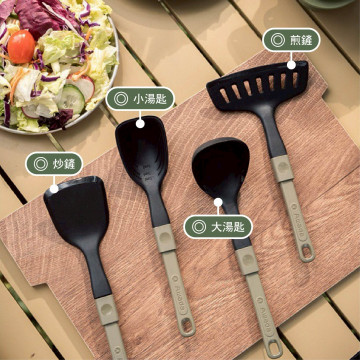 【AWADA】折疊矽膠餐具四件組-軍綠色